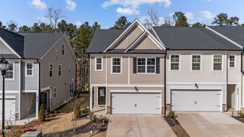 6914 Doddridge Lane, Cary, NC, 27519 | Card Image