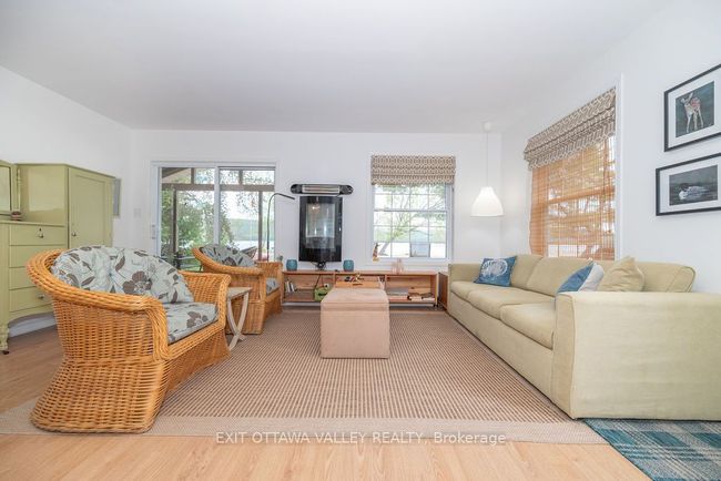 AANDC - 342 Mcanulty Rd, House other with 3 bedrooms, 2 bathrooms and 12 parking in Deep River ON | Image 15