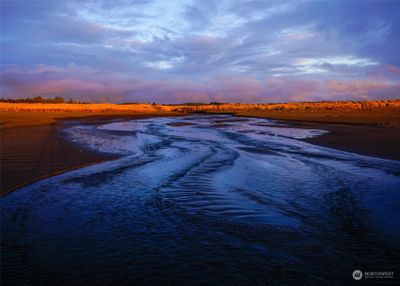 Beautiful Ocean Front Sunsets | Image 1