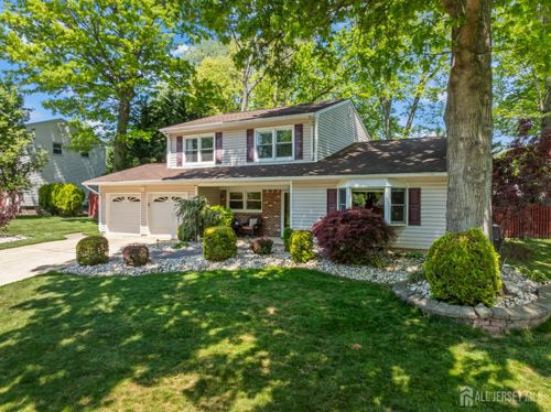 23 Gladstone Dr, East Brunswick, NJ, 08816-3930 | Card Image