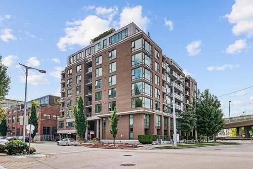 203-1919 Wylie St, Vancouver, BC, V5Y0E7 | Card Image