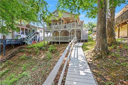 1030 Riverview Rd, Lexington, NC, 27292-8188 | Card Image