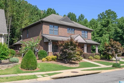 1681 Creekside Dr, HOOVER, AL, 35244-3996 | Card Image