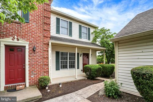 2063 D Raleigh Rd, HUMMELSTOWN, PA, 17036-8748 | Card Image