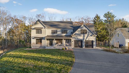 55 Hawthorne Lane, South Portland, ME, 04106 | Card Image