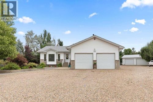 1332 4a Ave, Dunmore, AB, T1B0J8 | Card Image