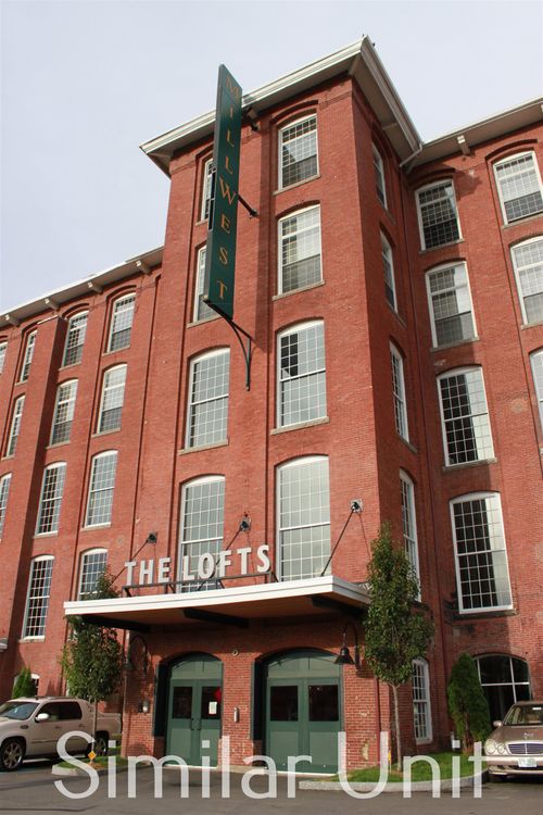 a-228-70 Foundry St, Manchester, NH, 03102-3761 | Card Image