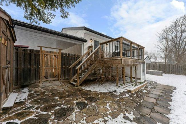 34 Centre St, House other with 4 bedrooms, 2 bathrooms and 3 parking in Newburgh ON | Image 40