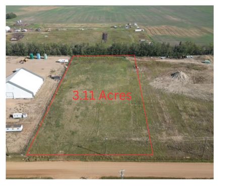 10403 92 St, La Crete, AB, T0H0G6 | Card Image