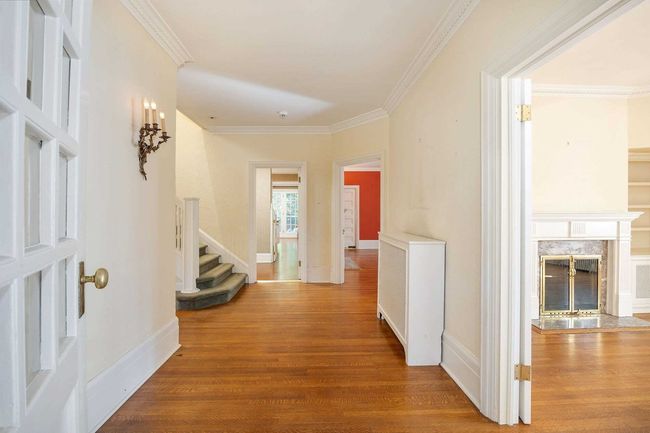 67 Chestnut Park Rd, House other with 5 bedrooms, 5 bathrooms and 4 parking in Toronto ON | Image 16