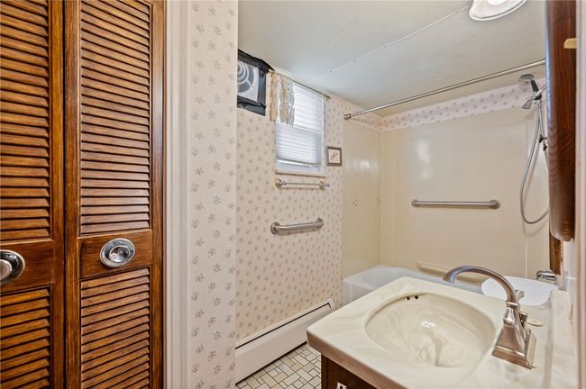 4614 Carroll St, House other with 2 bedrooms, 1 bathrooms and null parking in Bloomfield PA | Image 12