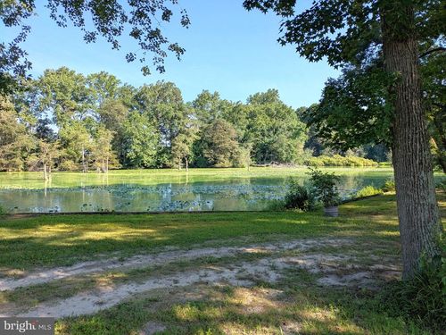 8101 Hearns Pond Rd, SEAFORD, DE, 19973-5717 | Card Image