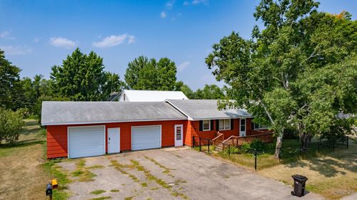 609 E 4th Ave, Hewitt, MN, 56453-6400 | Card Image