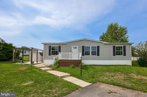 101 Fawn Meadow Ct, LANCASTER, PA, 17603-2145 | Card Image