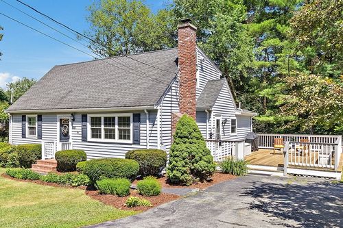 55 Priest St, Hudson, MA, 01749-1735 | Card Image