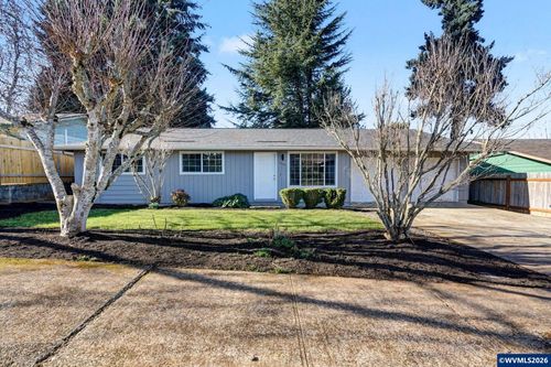 4935 7th Ave Se, Salem, OR, 97302-3513 | Card Image