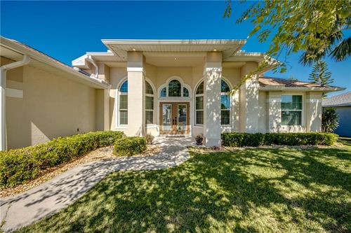 417 Se 13th St, Cape Coral, FL, 33990-2062 | Card Image