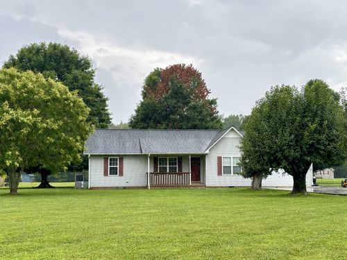 150 Benson Rd, Manchester, TN, 37355-6484 | Card Image