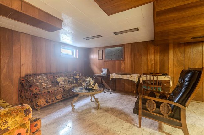 226 77 Th Ave, House other with 4 bedrooms, 3 bathrooms and null parking in Oakland Gardens NY | Image 24