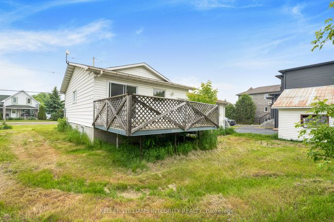 120 Herbert St, House other with 3 bedrooms, 2 bathrooms and 2 parking in Prescott Russell ON | Image 32