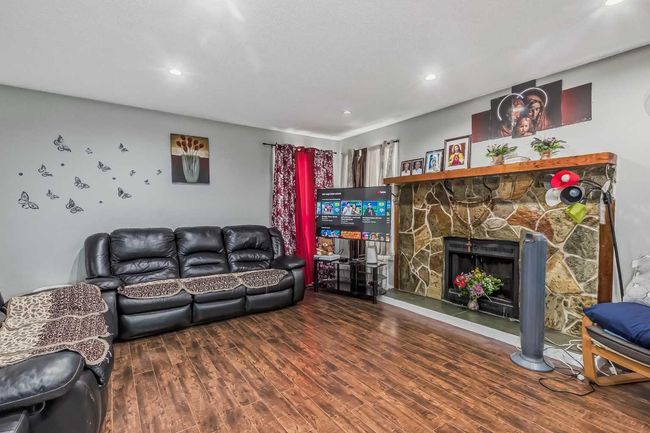 108 Whiteram Close Ne, Home with 6 bedrooms, 3 bathrooms and 2 parking in Calgary AB | Image 7