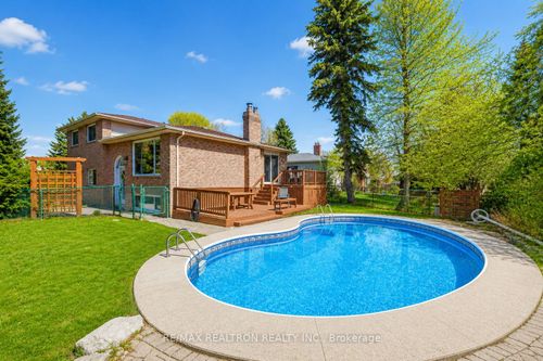 3 Earls Crt, Holland Landing, ON, L9N1E5 | Card Image