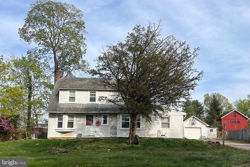 2415 2nd Street Pike, Newtown, PA, 18940-9682 | Card Image