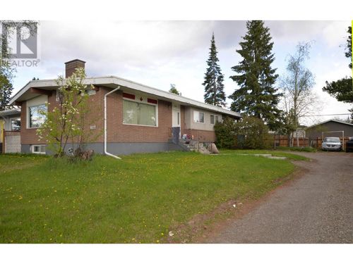 288 Nicholson St S, Prince George, BC, V2M3L9 | Card Image