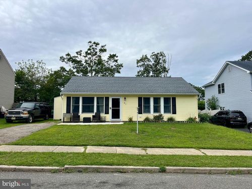 87 Village Dr, Barnegat, NJ, 08005-1668 | Card Image