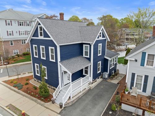 167 Essex St, Melrose, MA, 02176-3105 | Card Image