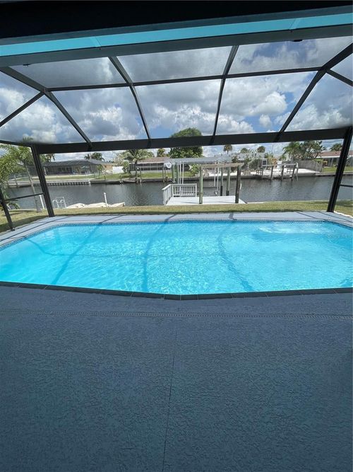 1019 Spindle Palm Way, APOLLO BEACH, FL, 33572-2011 | Card Image