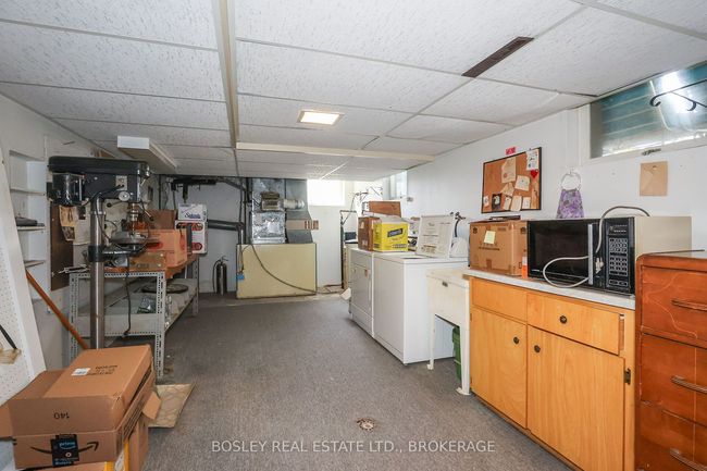 1320 Niagara Stone Rd, House other with 3 bedrooms, 2 bathrooms and 4 parking in Virgil ON | Image 20