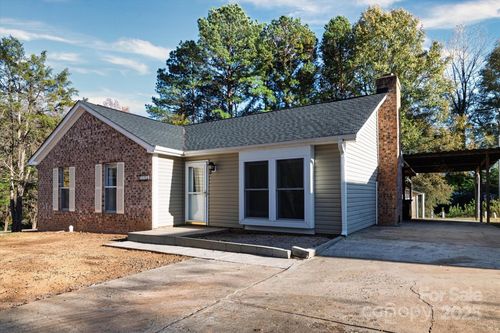 4926 Harri Ann Dr, Charlotte, NC, 28227-4092 | Card Image