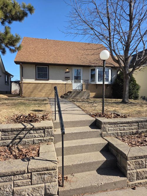 3971 Quincy St Ne, Columbia Heights, MN, 55421-3950 | Card Image