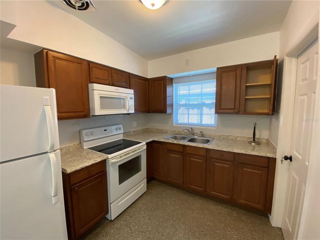 3918 W Lemon St, House other with 3 bedrooms, 1 bathrooms and null parking in TAMPA FL | Image 8