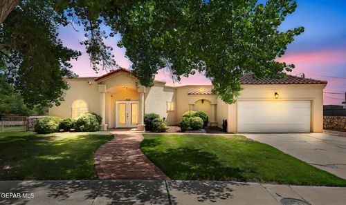 654 Katherine Ct, El Paso, TX, 79932-3158 | Card Image