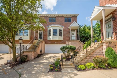 228 Highpointe Dr, Pittsburgh, PA, 15220-1830 | Card Image