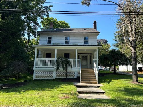 84 Walling Rd, Warwick, NY, 10990-2333 | Card Image