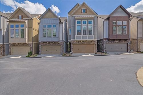 3061 Devoncroft St Se, Smyrna, GA, 30080-1995 | Card Image