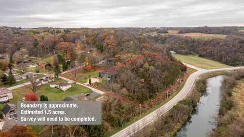 300 Whittier St W, Lanesboro, MN, 55949-9706 | Card Image