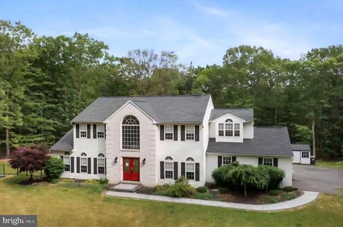 2578 Mountain Rd, Stroudsburg, PA, 18360-6709 | Card Image