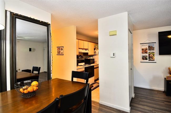 D - 21 Apache Dr, Condo with 2 bedrooms, 1 bathrooms and 2 parking in Westerly RI | Image 5