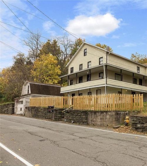 52-50-52 Smith Row, Plymouth, PA, 18651-4530 | Card Image