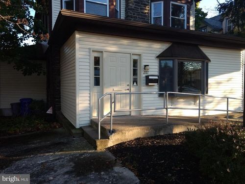 207 S Easton Rd, GLENSIDE, PA, 19038-4426 | Card Image