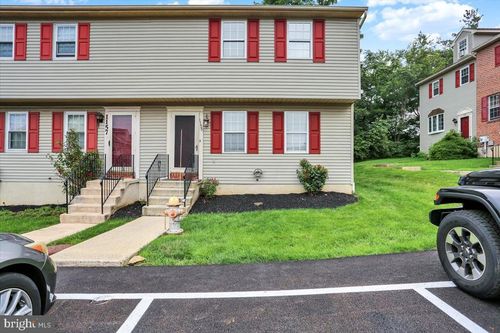 1155 Fredrick Blvd, READING, PA, 19605-1185 | Card Image