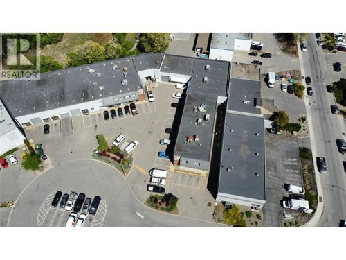1-1415 Hunter Crt, Kelowna, BC, V1X6E6 | Card Image