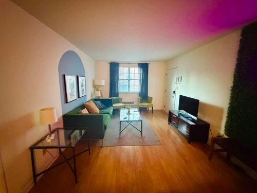 208-907 18th Ave S, Nashville, TN, 37212 | Card Image