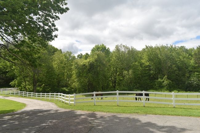 111 Northwest Rd, House other with 5 bedrooms, 4 bathrooms and 8 parking in Spencer MA | Image 9