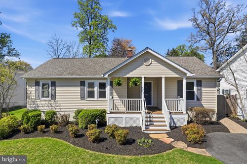 3008 Fairmont St, FALLS CHURCH, VA, 22042-1309 | Card Image