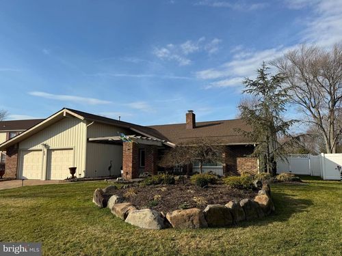 76 Kent Ave, MARLTON, NJ, 08053-1830 | Card Image